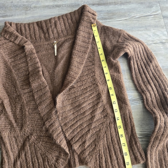 Free People Mohair Blend Brown Ribbed Cropped Cardigan ☕ Size S - Picture 6 of 8